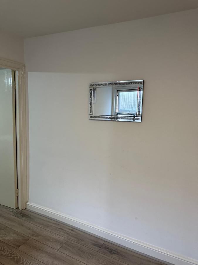 Beautiful Hoe Street First Floor One Bedroom Apartment B Walthamstow Londres Extérieur photo